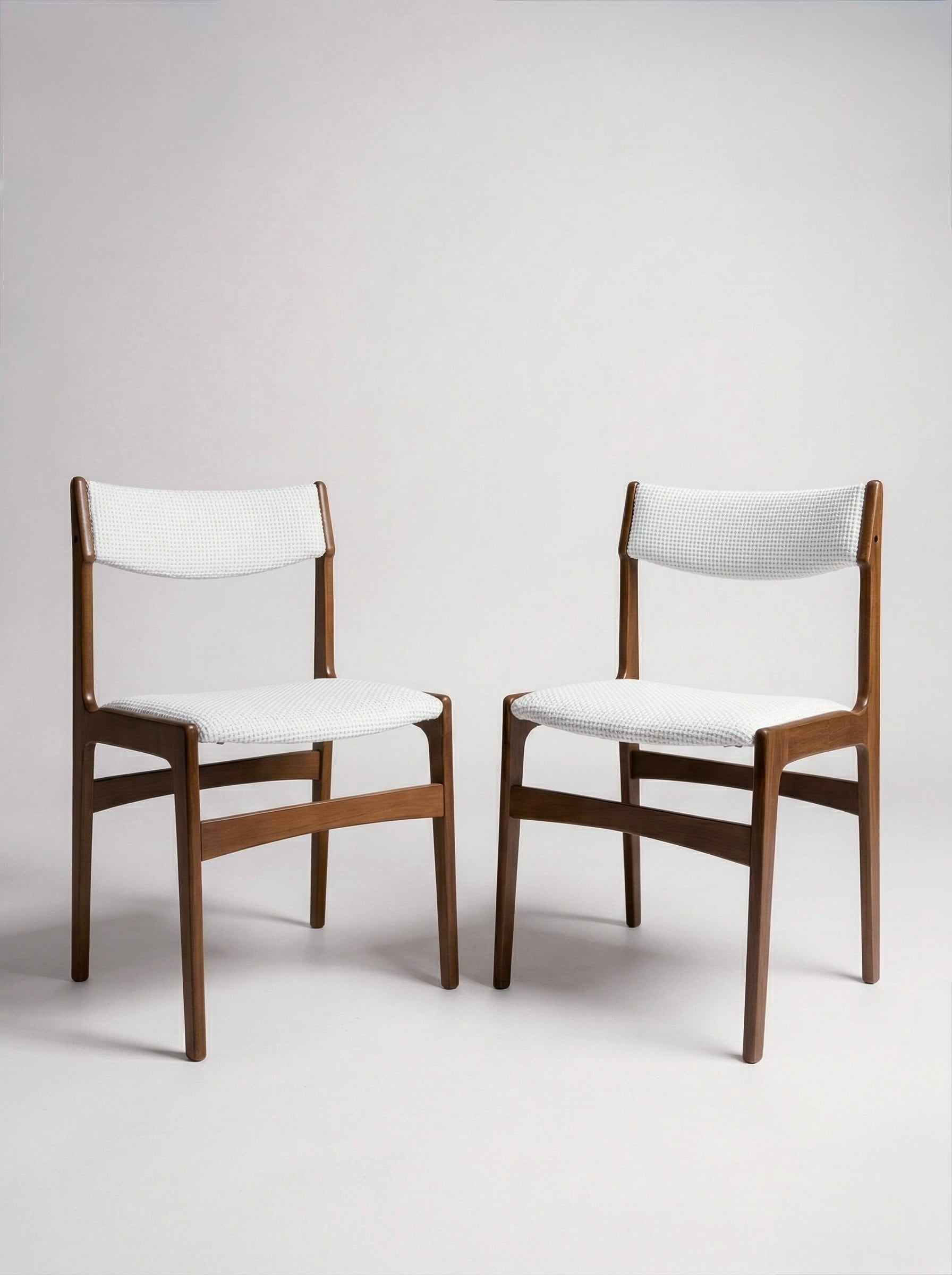 Lot de 4 chaises scandinaves Erik Buch - 1960 - vue 2